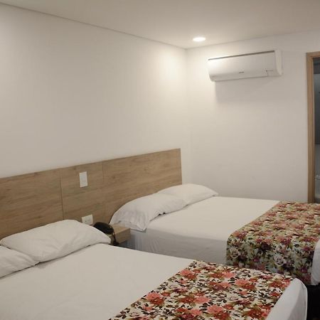 Hotel Poma Rosa Medellin Exterior photo
