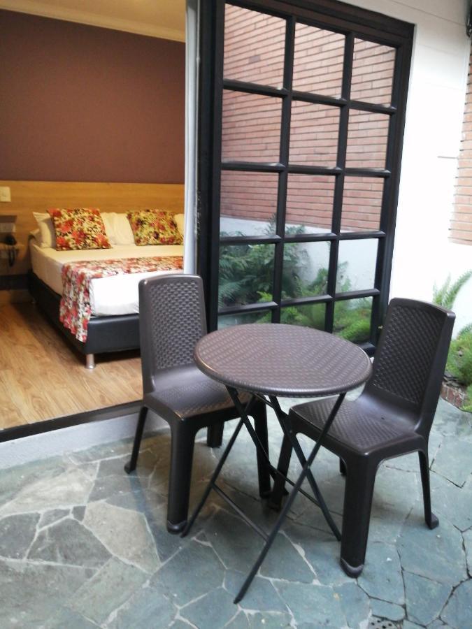 Hotel Poma Rosa Medellin Exterior photo
